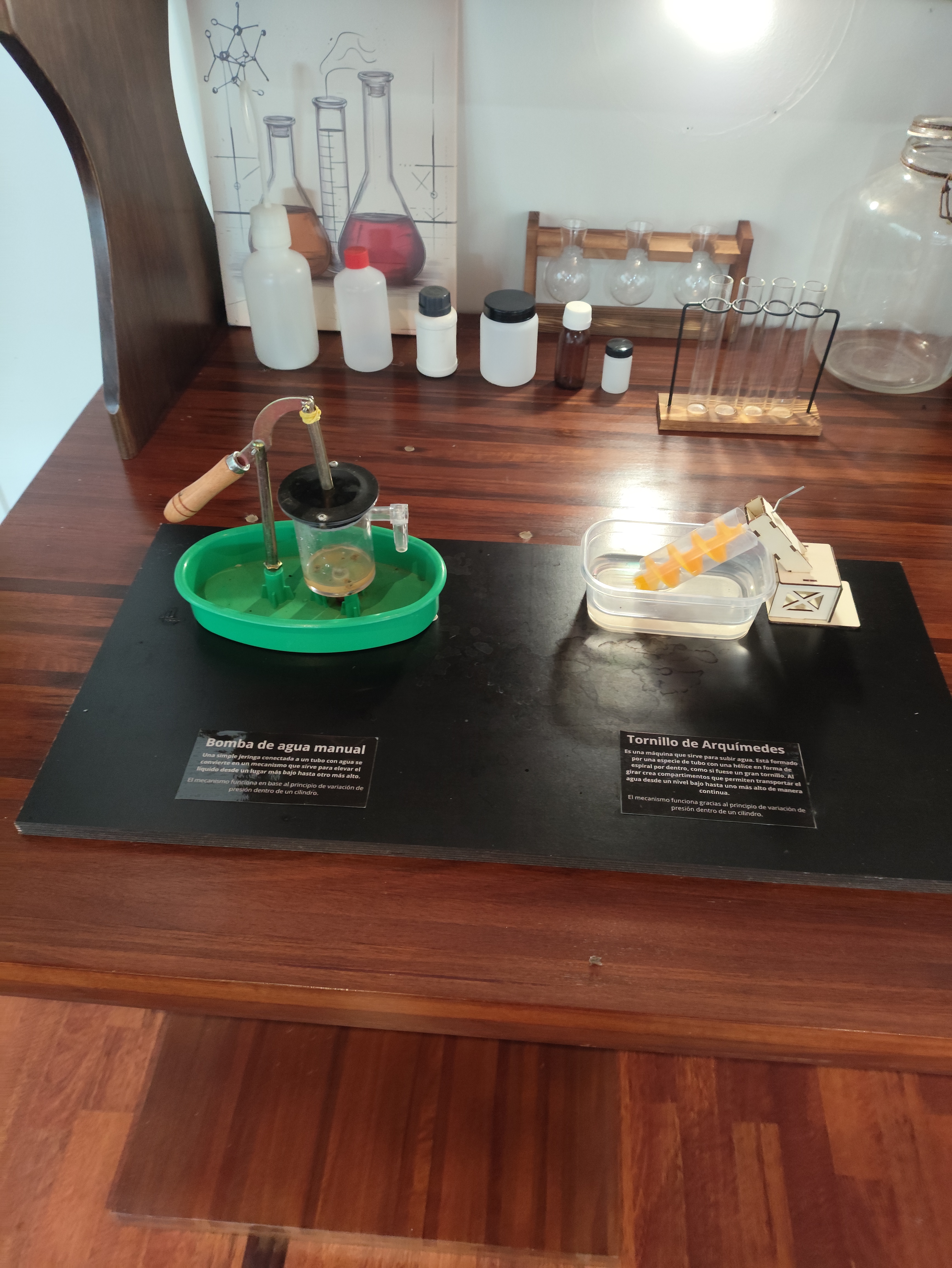 Interior de la Casa del Agua de Bres